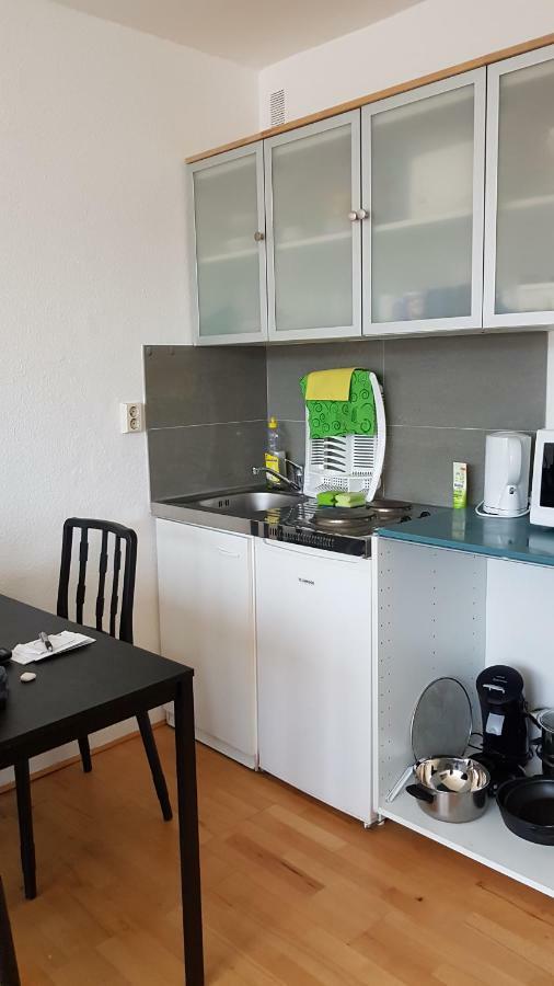 Sonniges Modernes Appartement Hoehenberg Koln Bagian luar foto